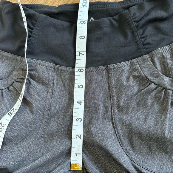 Prana Summit Hiking Pants Women’s XS Short Gray Activewear Pull On Nylon Outdoor - Picture 8 of 11